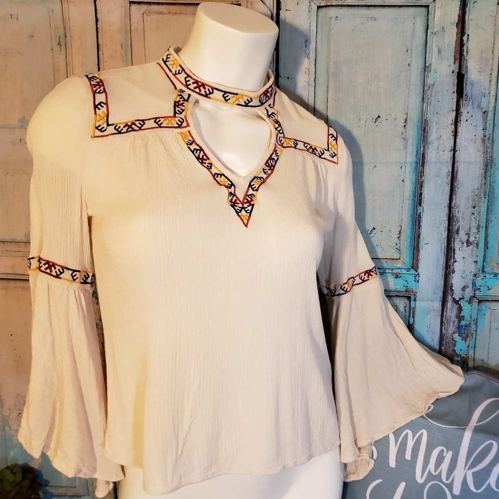 Flying Tomato ivory embroidery bell sleeve boho